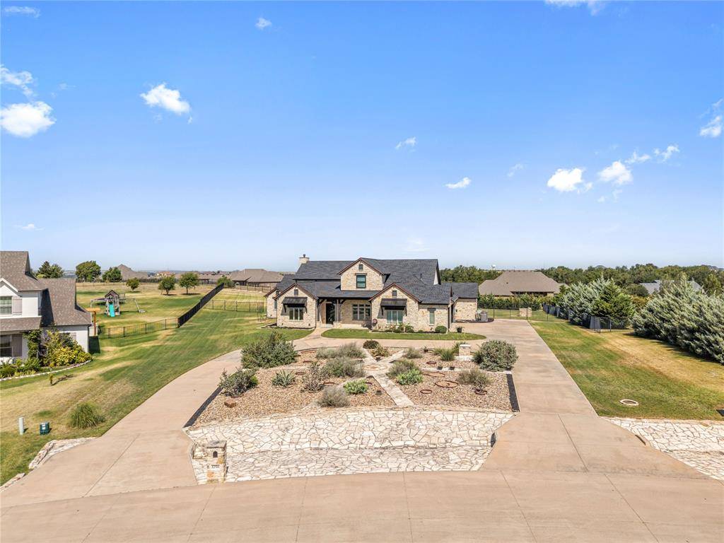 12516 Bella Vita Drive, Fort Worth, TX 76126