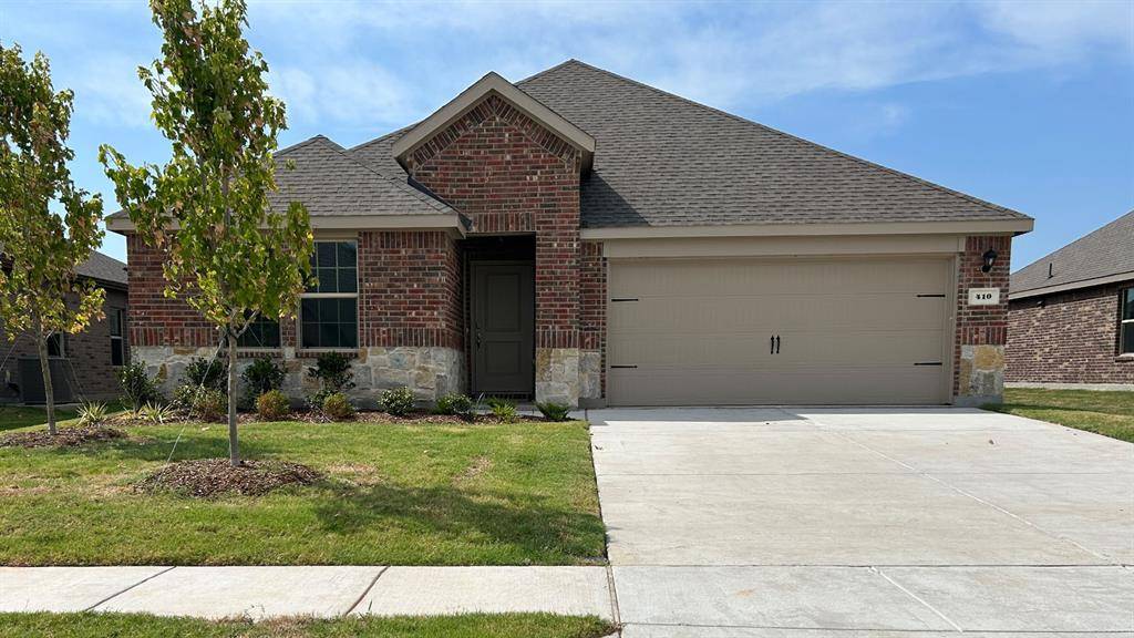 410 Carthage Street, Caddo Mills, TX 75135