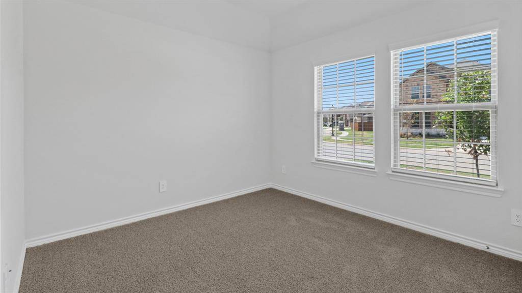 410 Carthage Street, Caddo Mills, TX 75135