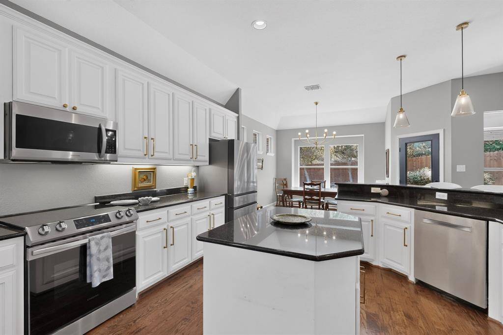 134 Crooked Cove, Argyle, TX 76226