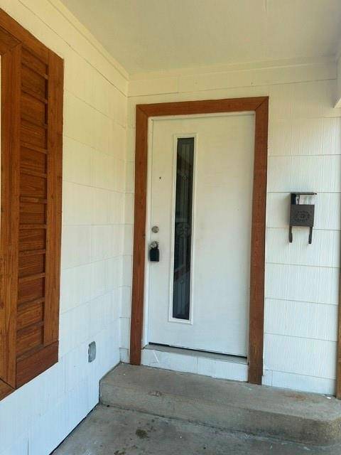 405 Maple Drive, Terrell, TX 75160