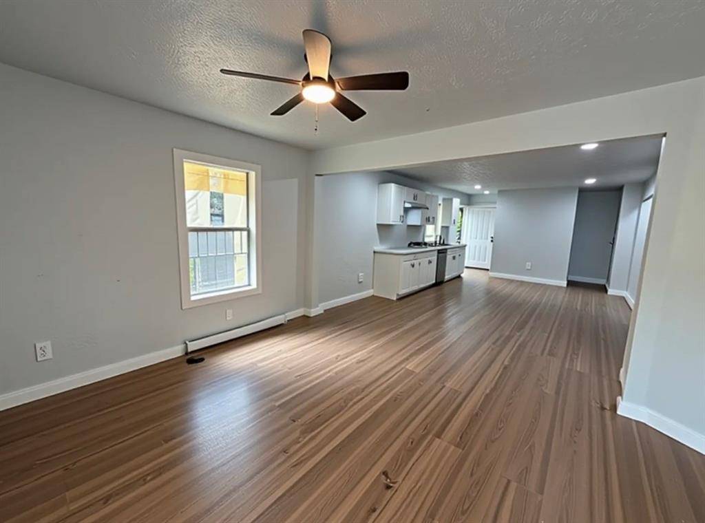 2738 Lawrence Street, Dallas, TX 75215