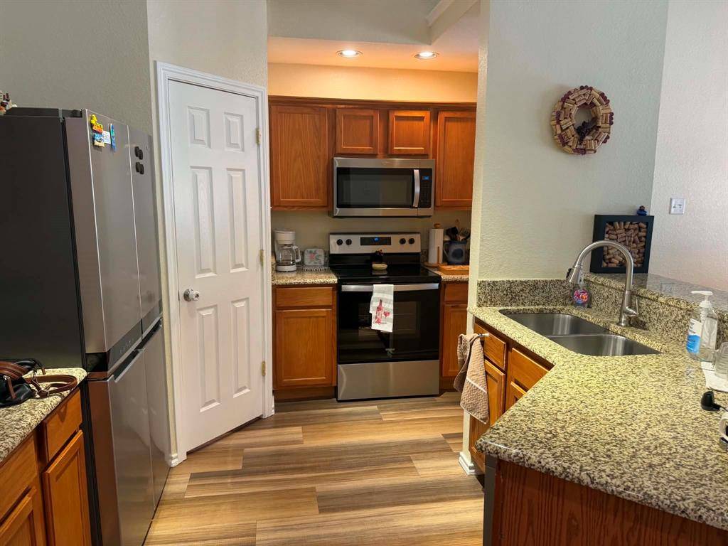 437 Legendary Lane, Gun Barrel City, TX 75156