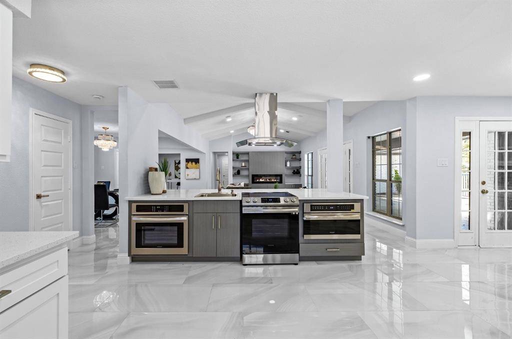 14909 Hillcrest, Dallas, TX 75248