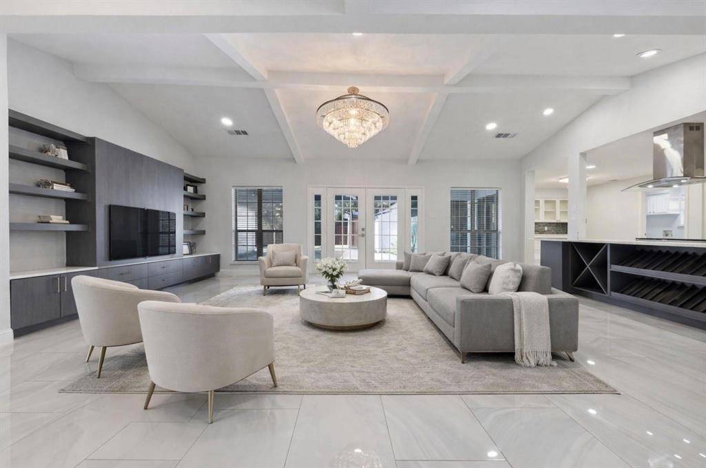 14909 Hillcrest, Dallas, TX 75248
