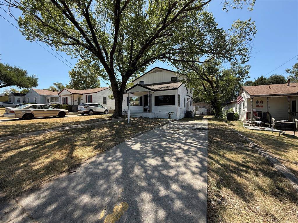 3350 Grafton Avenue, Dallas, TX 75211