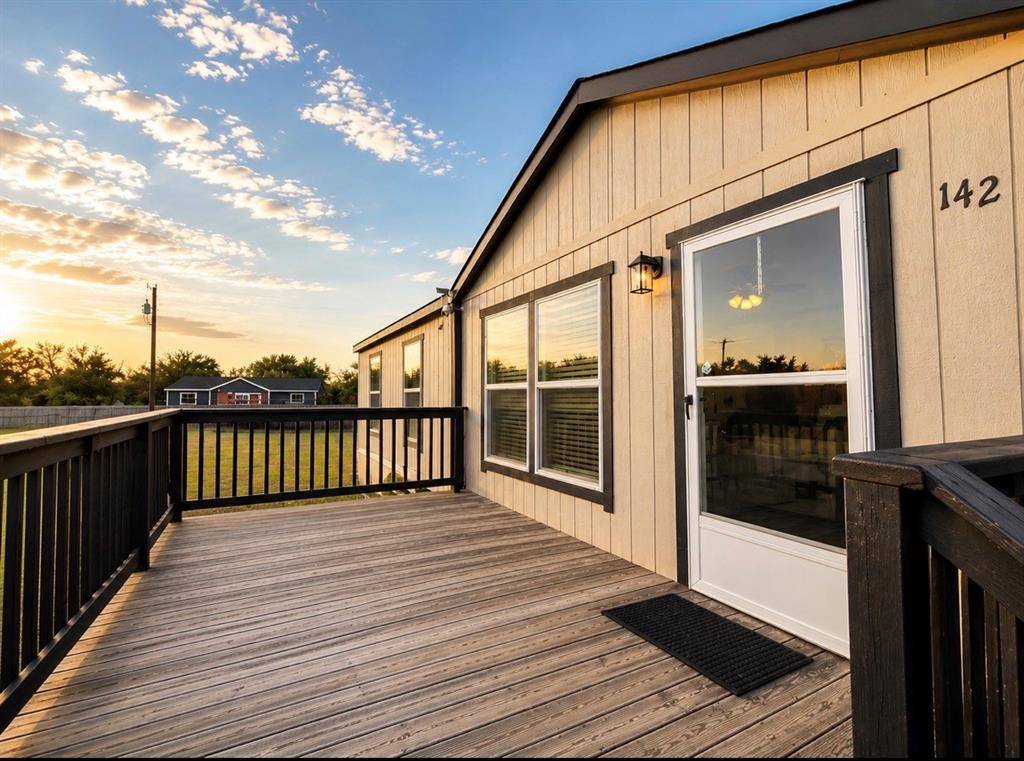 142 Gary Court, Decatur, TX 76234