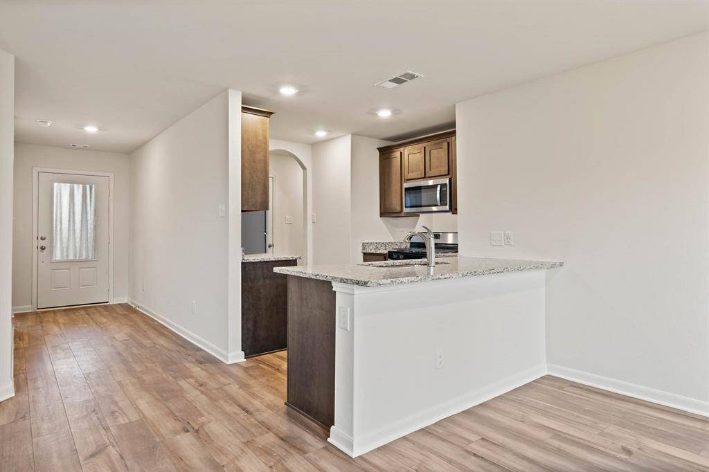10929 Gray Mare Drive, Fort Worth, TX 76108