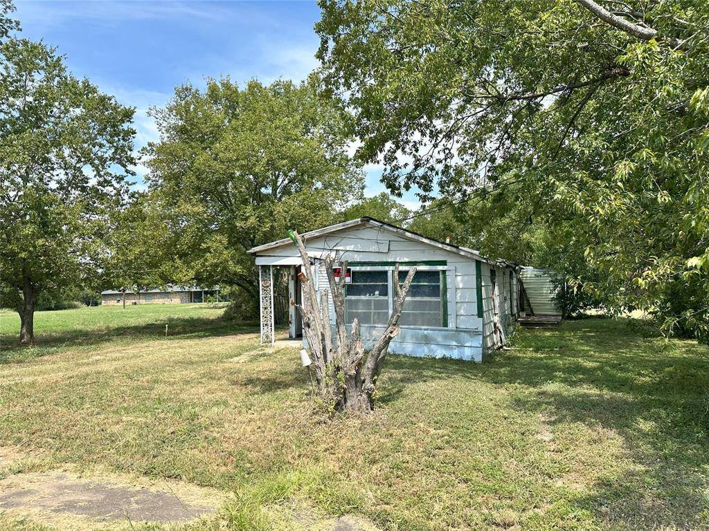 804 E 12th Avenue, Corsicana, TX 75110