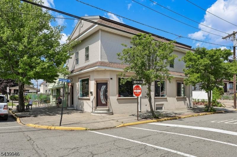 63 Union Blvd, Wallington Boro, NJ 07057