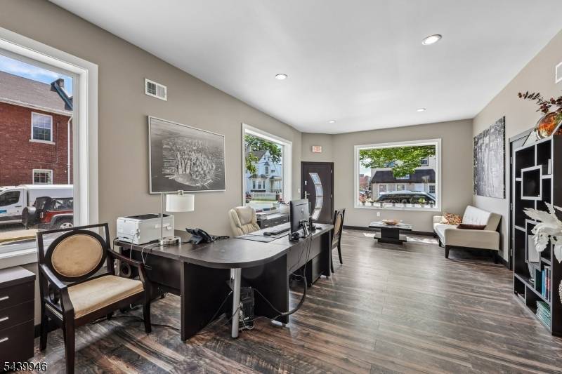 63 Union Blvd, Wallington Boro, NJ 07057