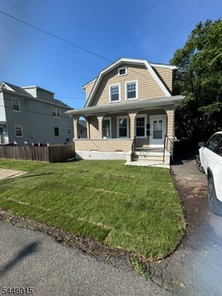289 Hathaway St, Wallington Boro, NJ 07057