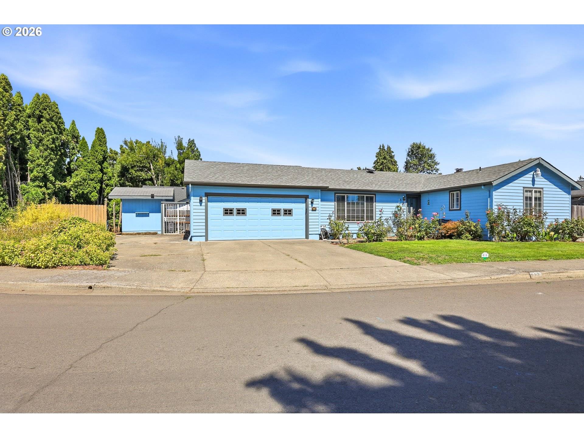 632 NICHOLAS DR, Springfield, OR 97477
