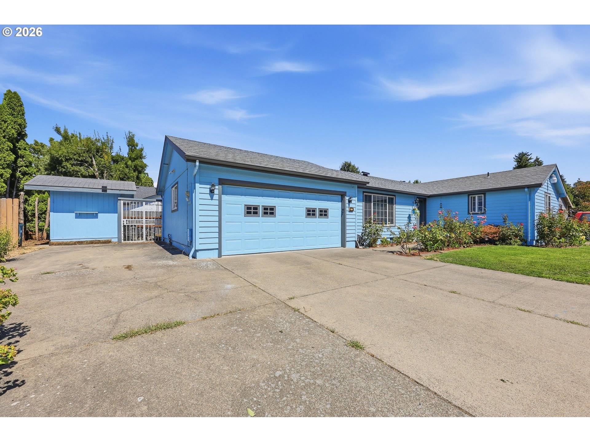 632 NICHOLAS DR, Springfield, OR 97477