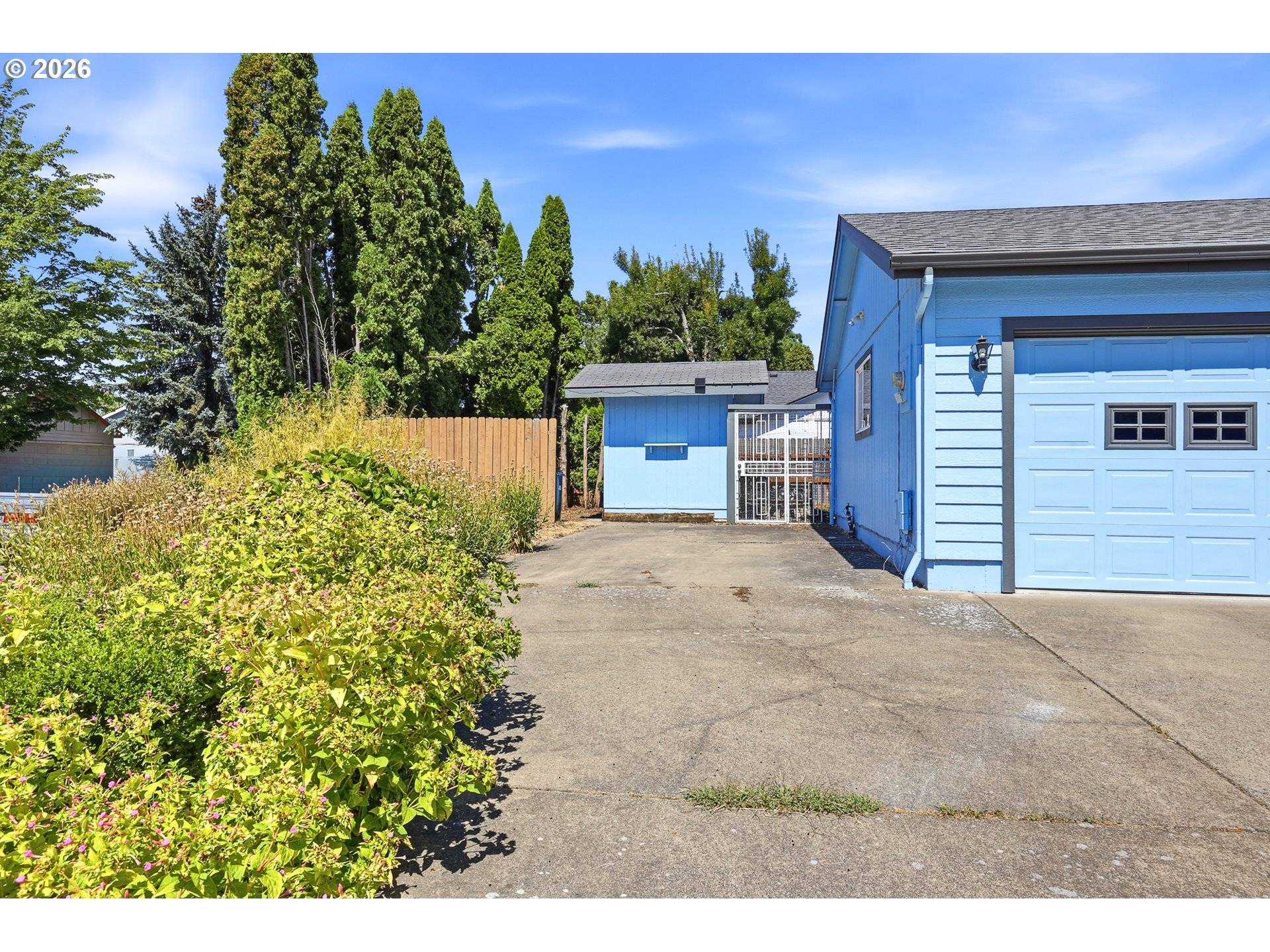 632 NICHOLAS DR, Springfield, OR 97477
