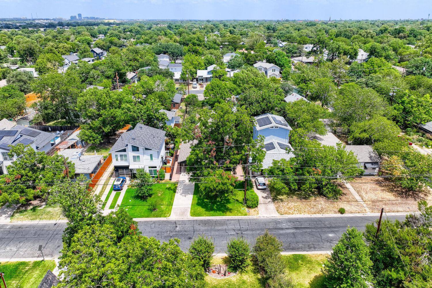 1804 Piedmont Ave, Austin, TX 78757