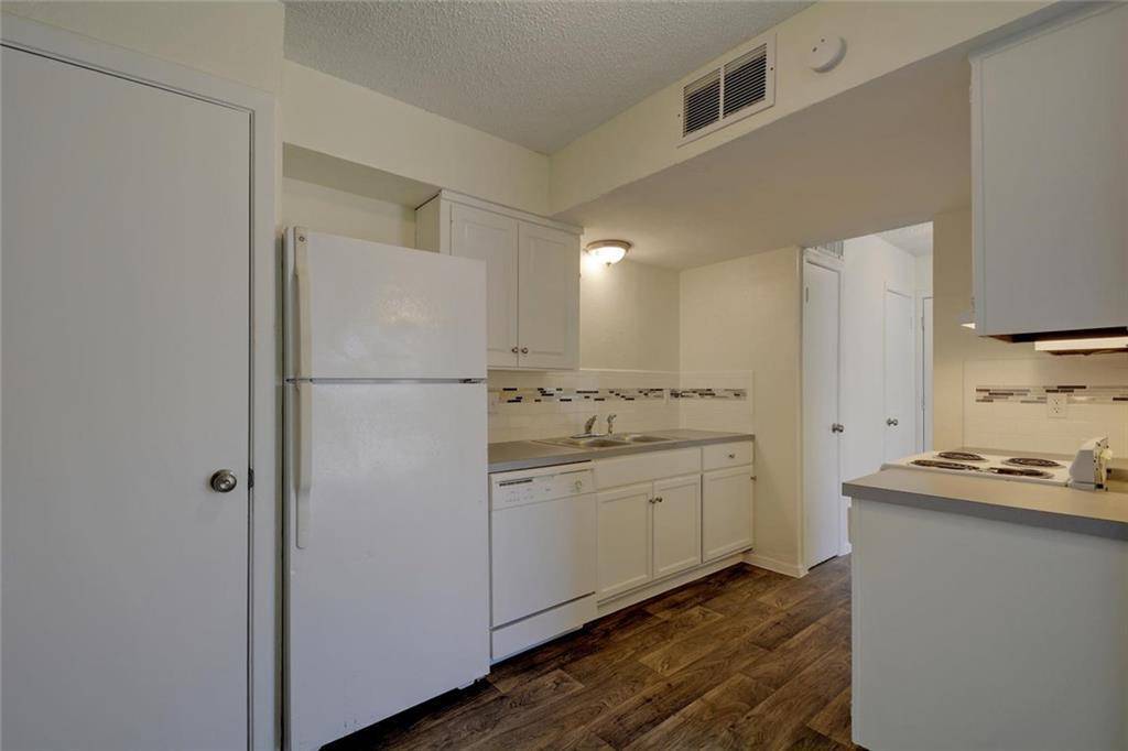 1825 Wooten Park DR #101, Austin, TX 78757