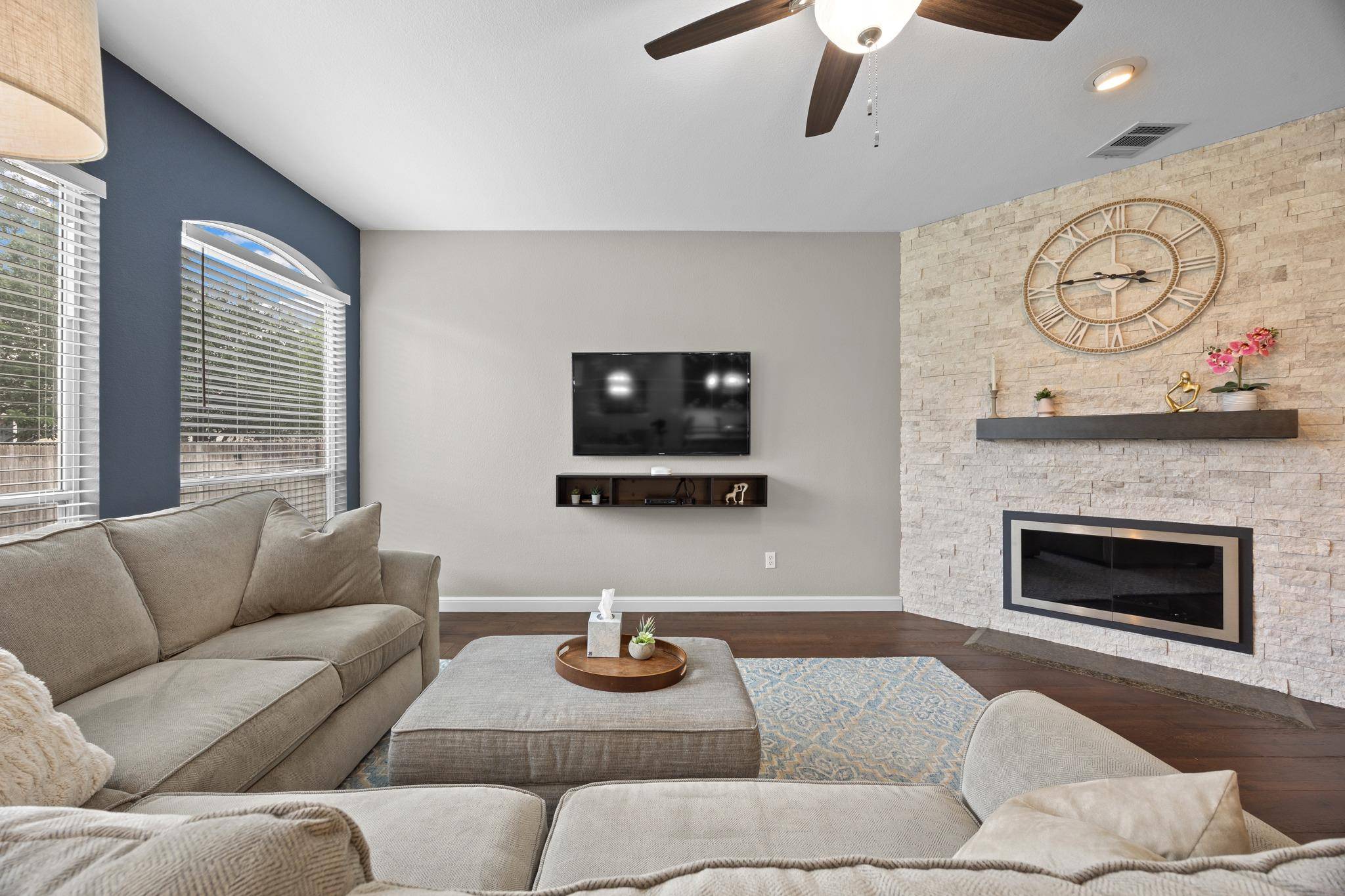 3512 Endless Shore DR, Pflugerville, TX 78660