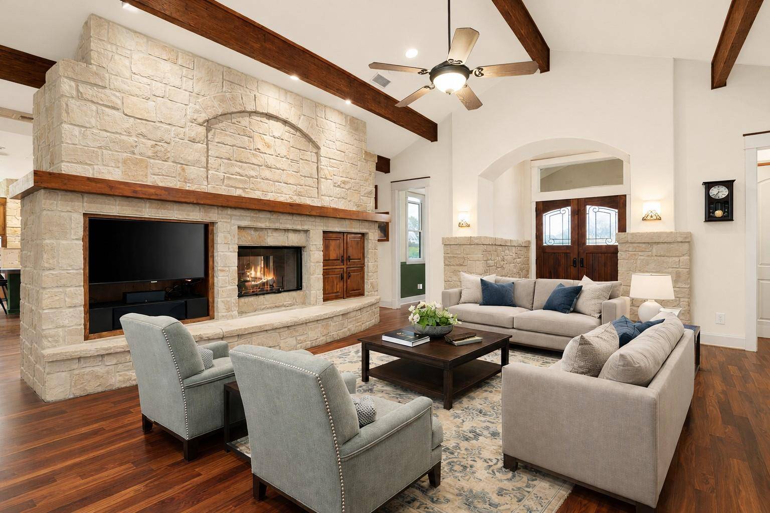 23426 Oscar RD, Spicewood, TX 78669