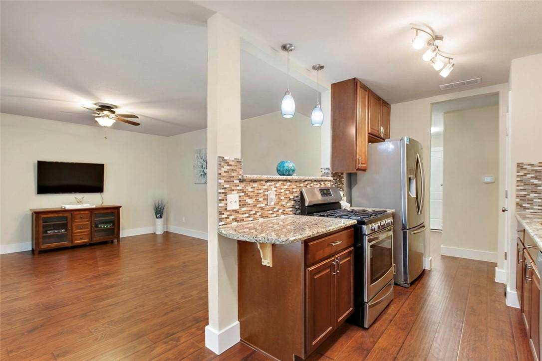 6101 Harwin LN, Austin, TX 78745