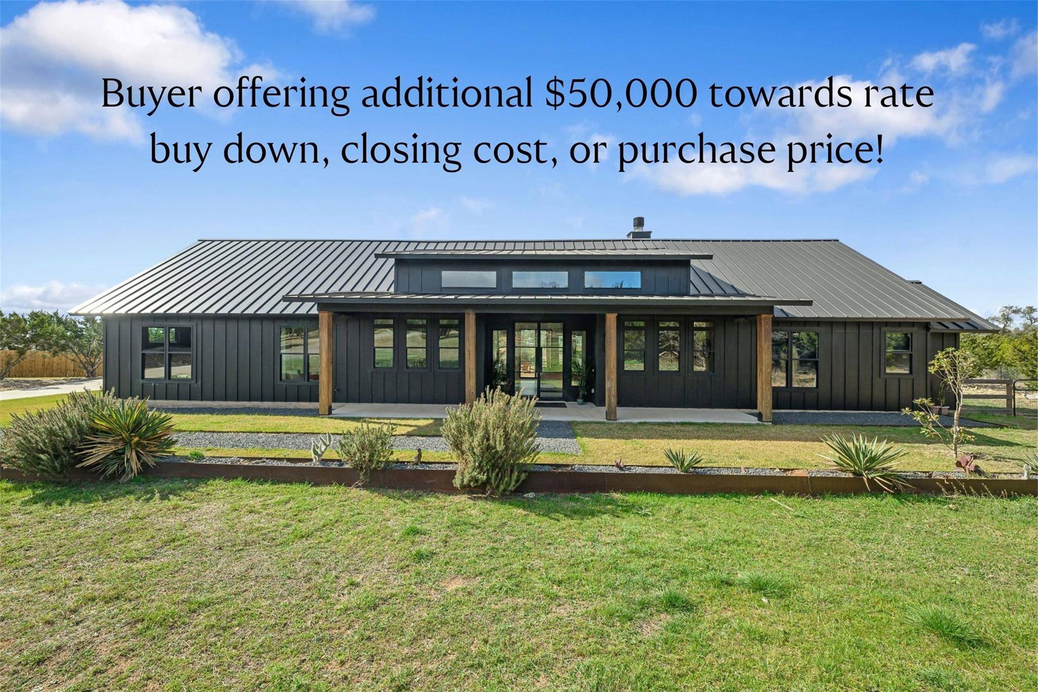 107 W Lakeshore DR, Dripping Springs, TX 78620