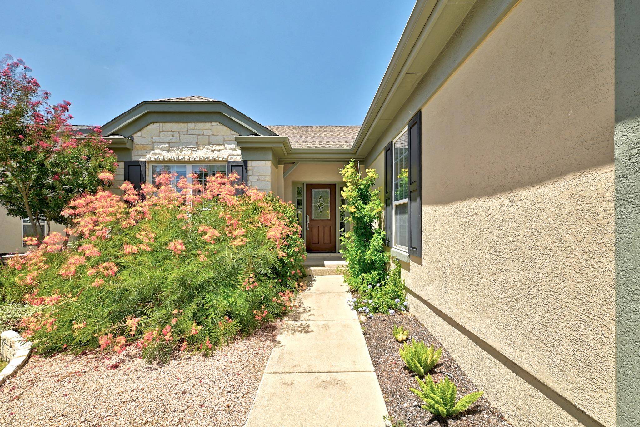 321 Fieldstone DR, Georgetown, TX 78633