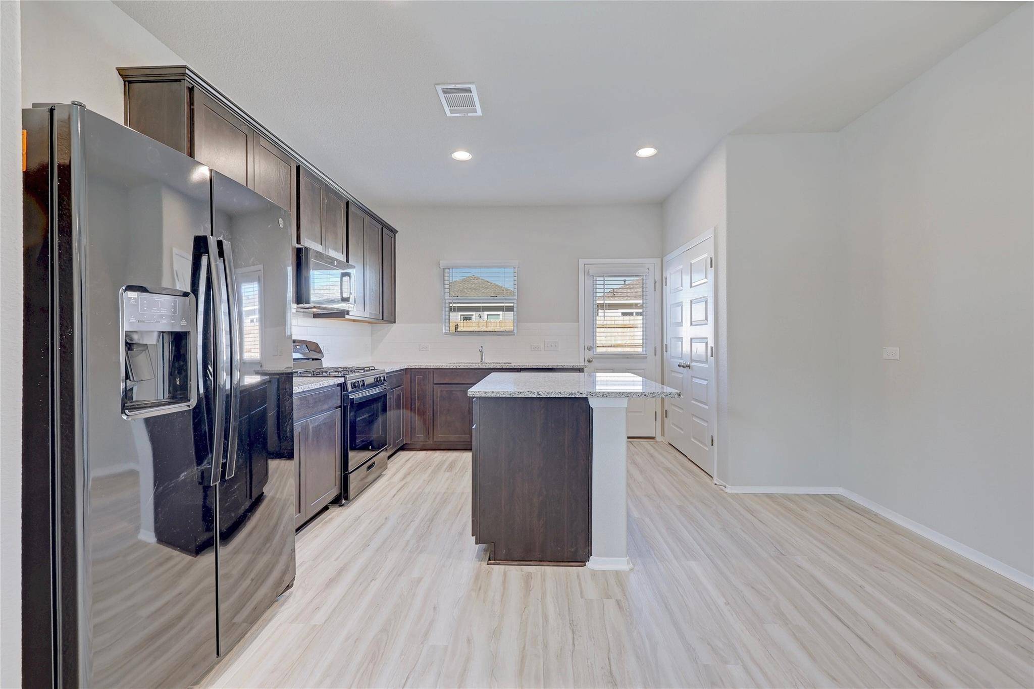 116 Bent Creek LN, Georgetown, TX 78628