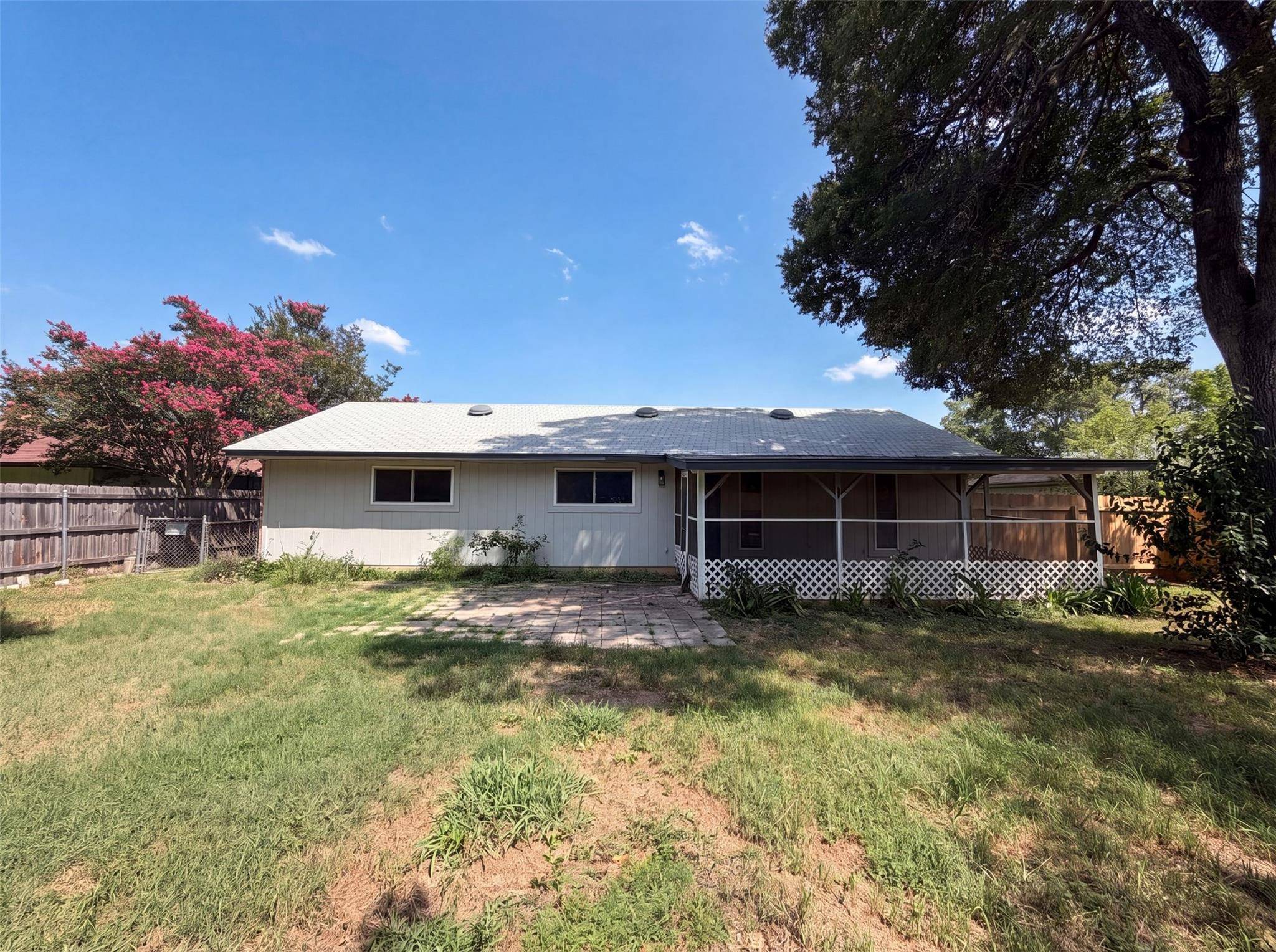 501 E Central DR, Georgetown, TX 78628
