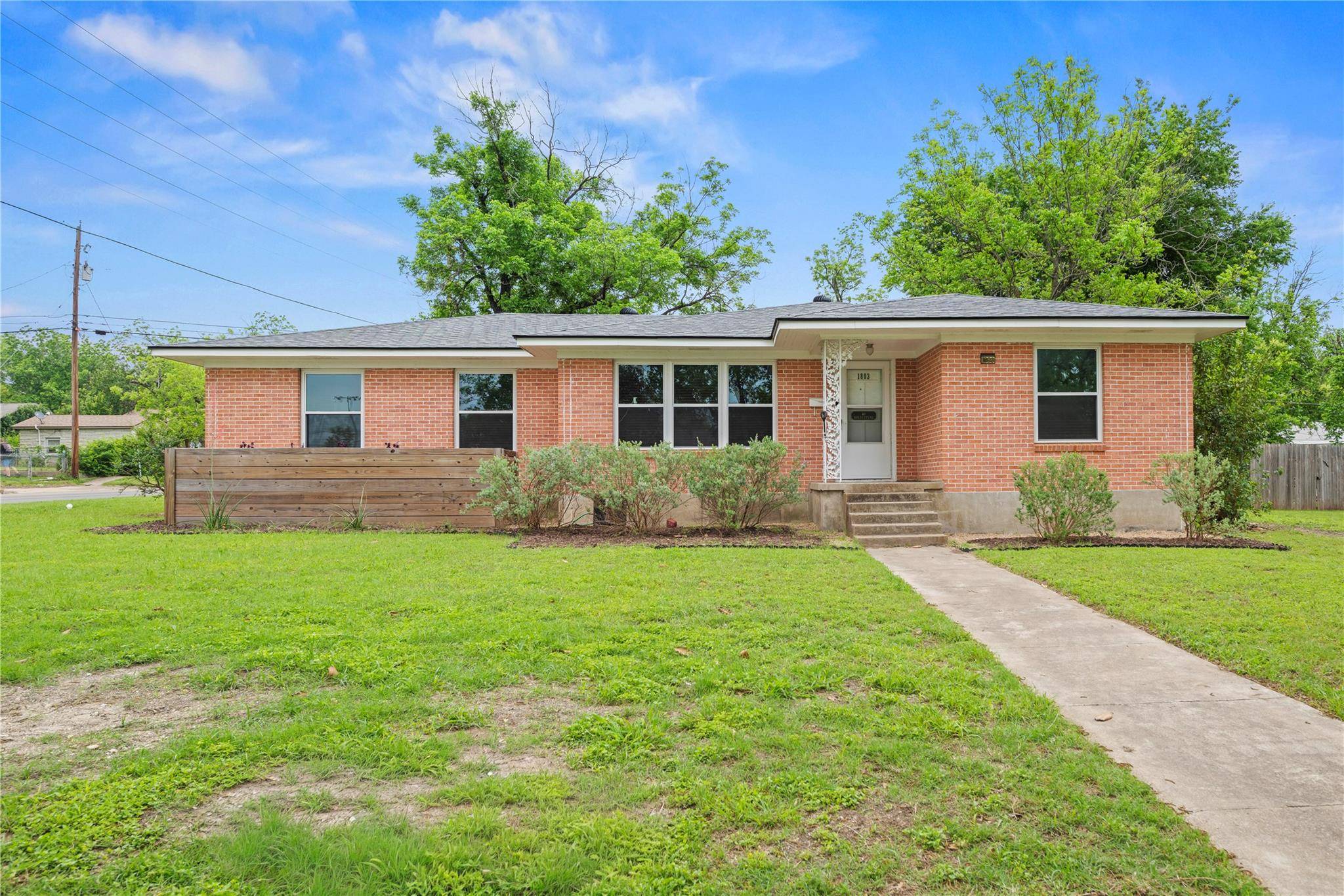 1803 S 15th ST, Temple, TX 76504