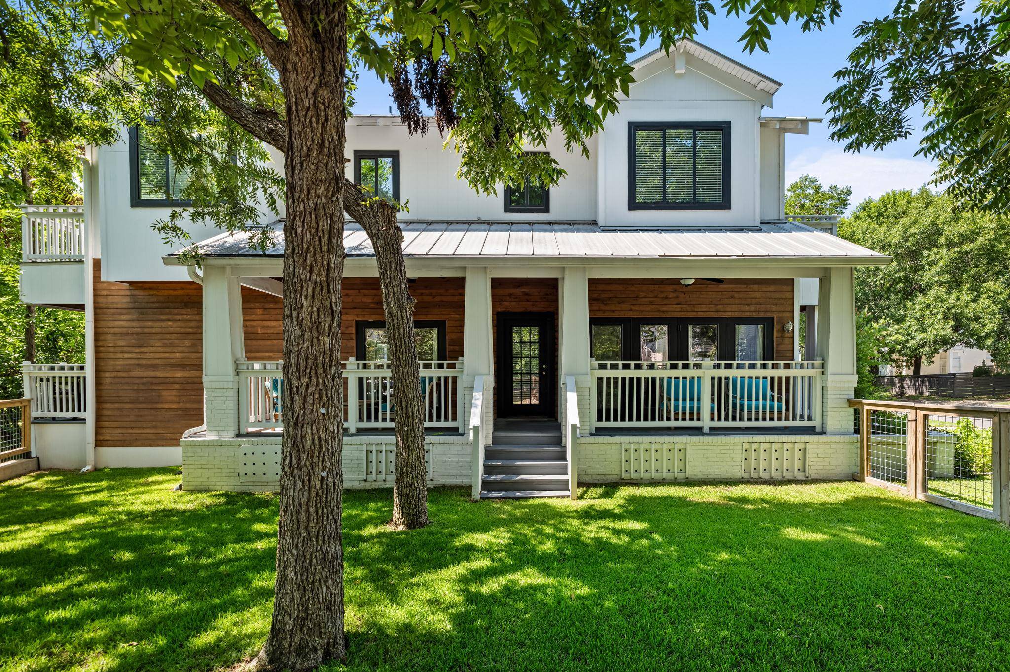 2413 Sharon LN, Austin, TX 78703