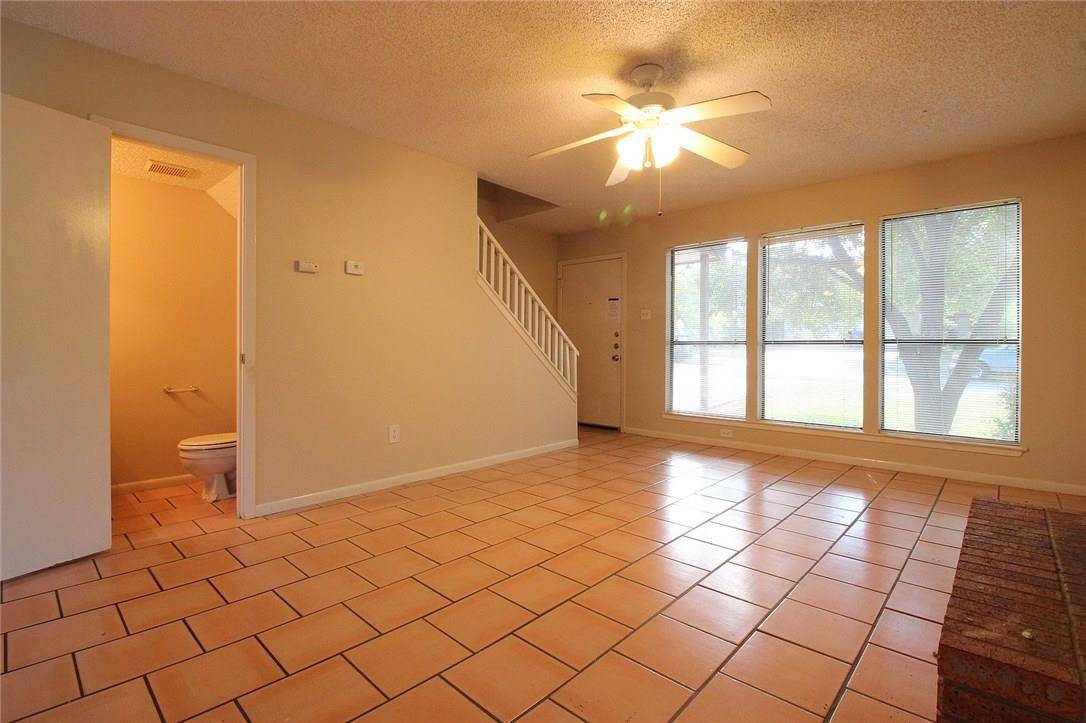 9002 Sanger DR #A, Austin, TX 78748