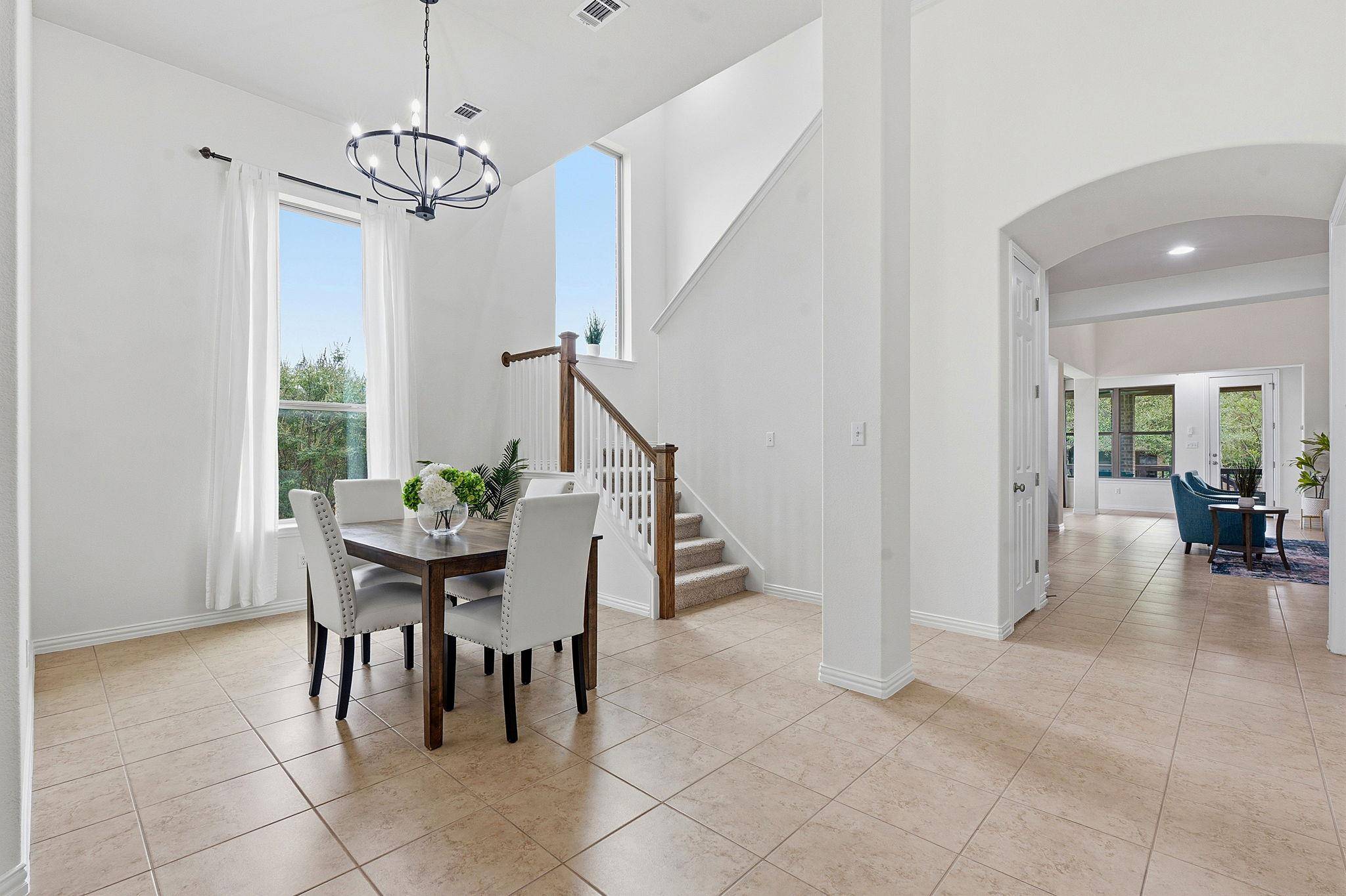 13728 Mesa Verde DR, Austin, TX 78737
