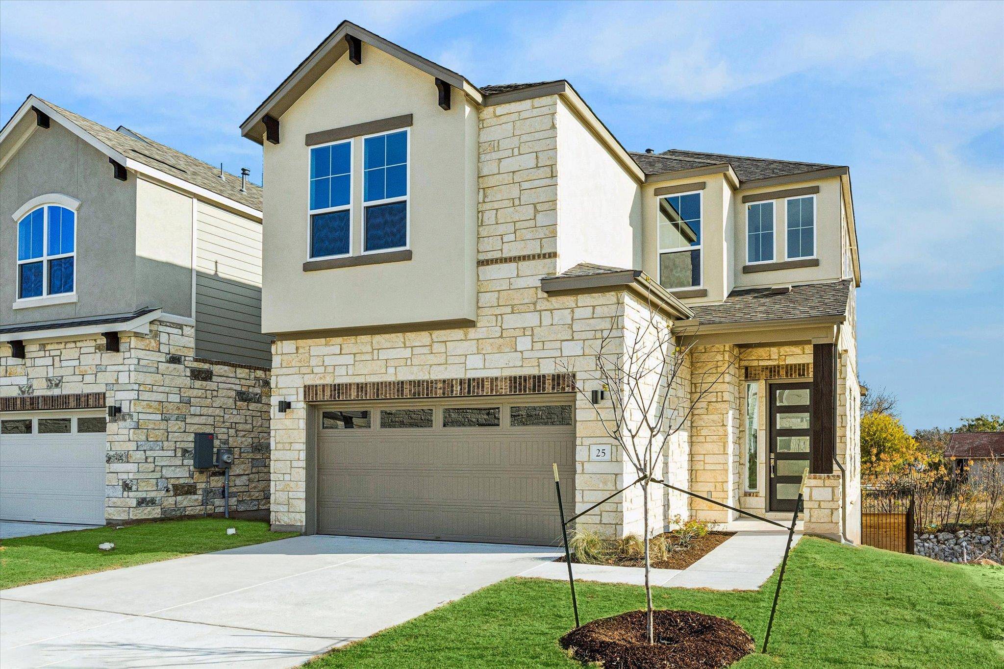 1531 N Red Bud LN #25, Round Rock, TX 78665