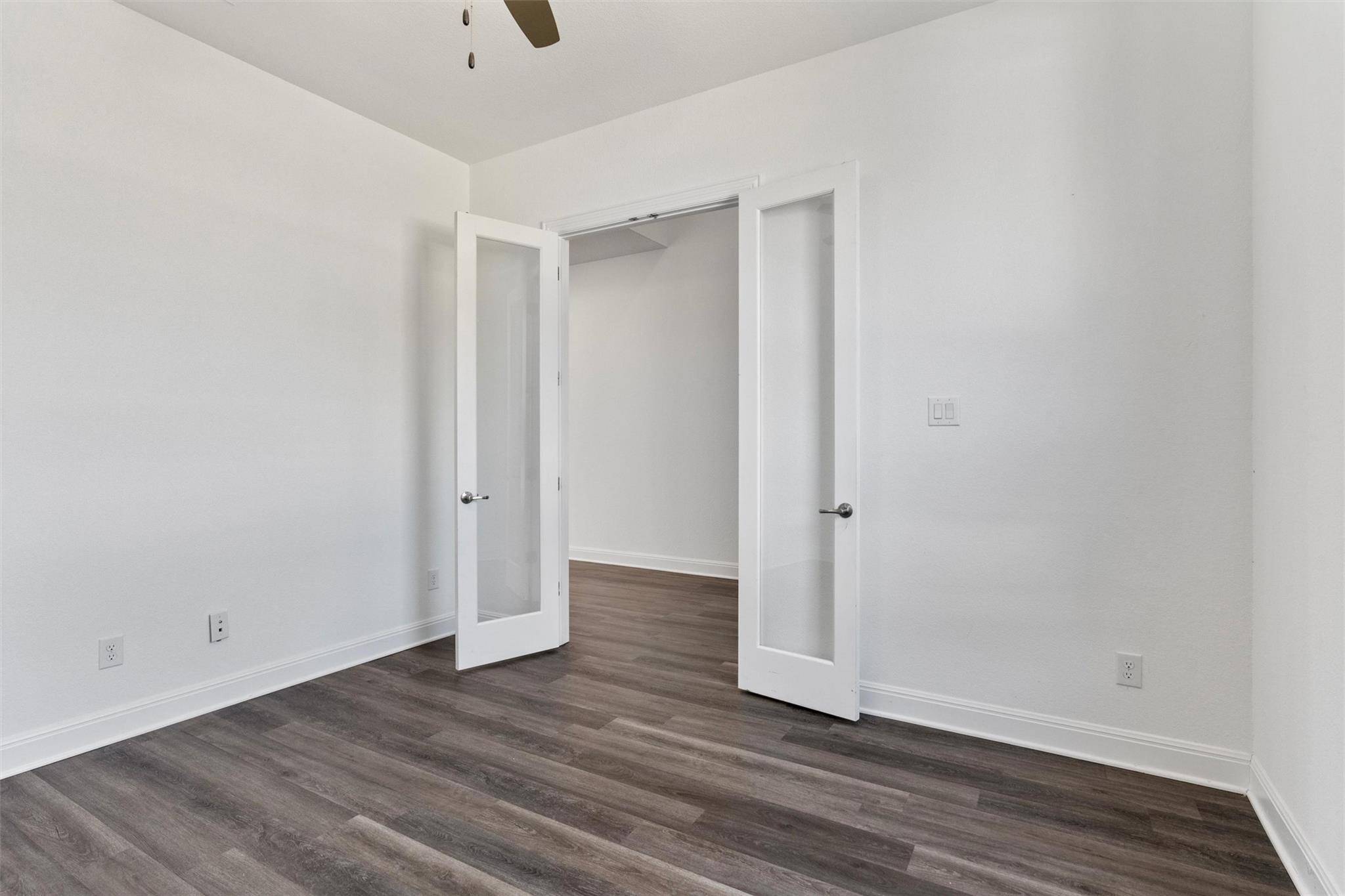 724 Landing LN, Leander, TX 78641