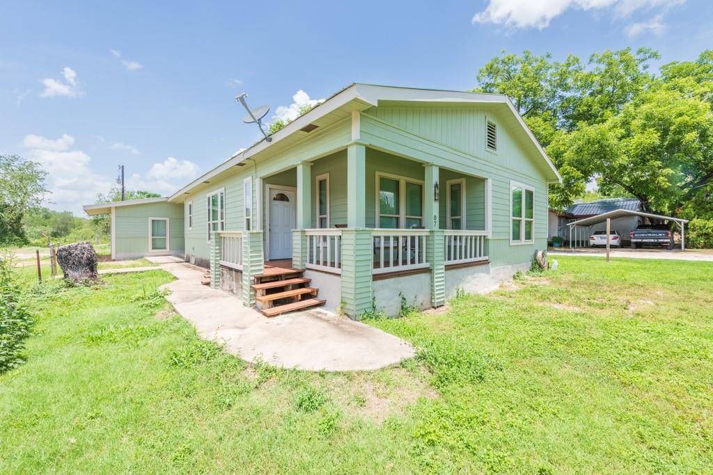 7 River ST, Prairie Lea, TX 78661