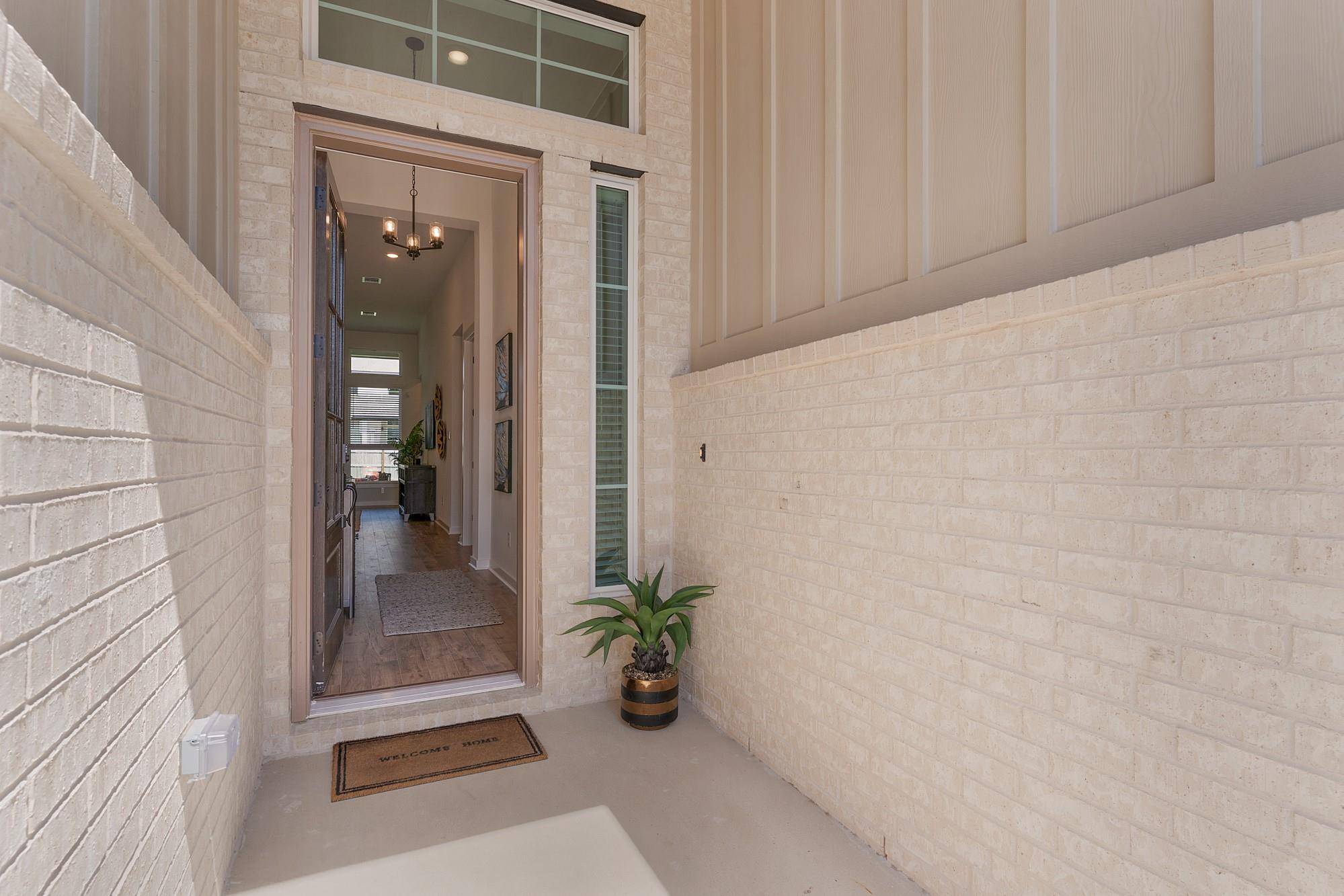 4408 College Square DR, Round Rock, TX 78665