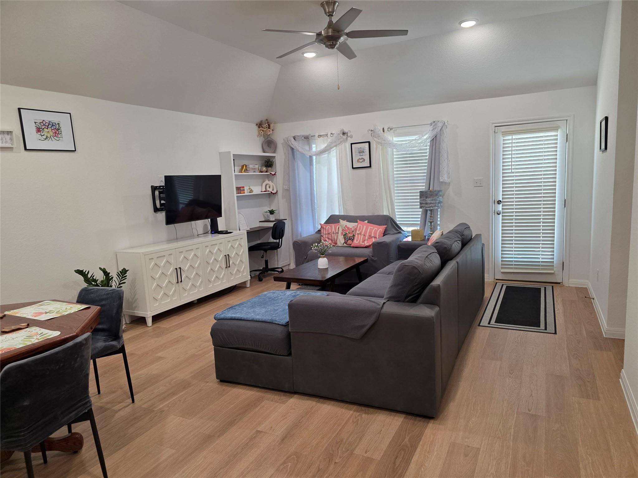 203 Spirit ST, Elgin, TX 78621