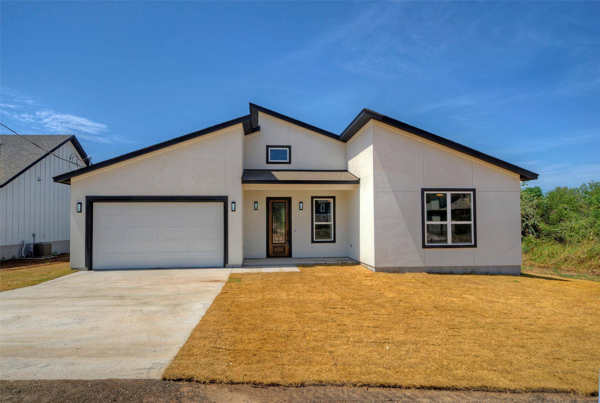 149 Waimanalo LN, Bastrop, TX 78602