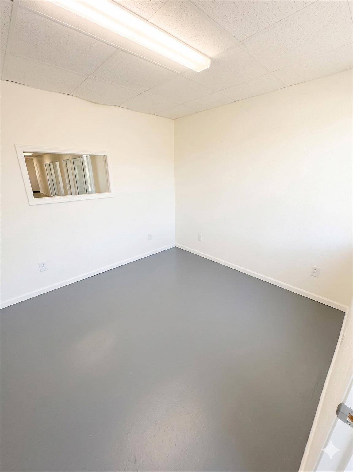 1419 Fleming DR #Warehouse 5, Seguin, TX 78155