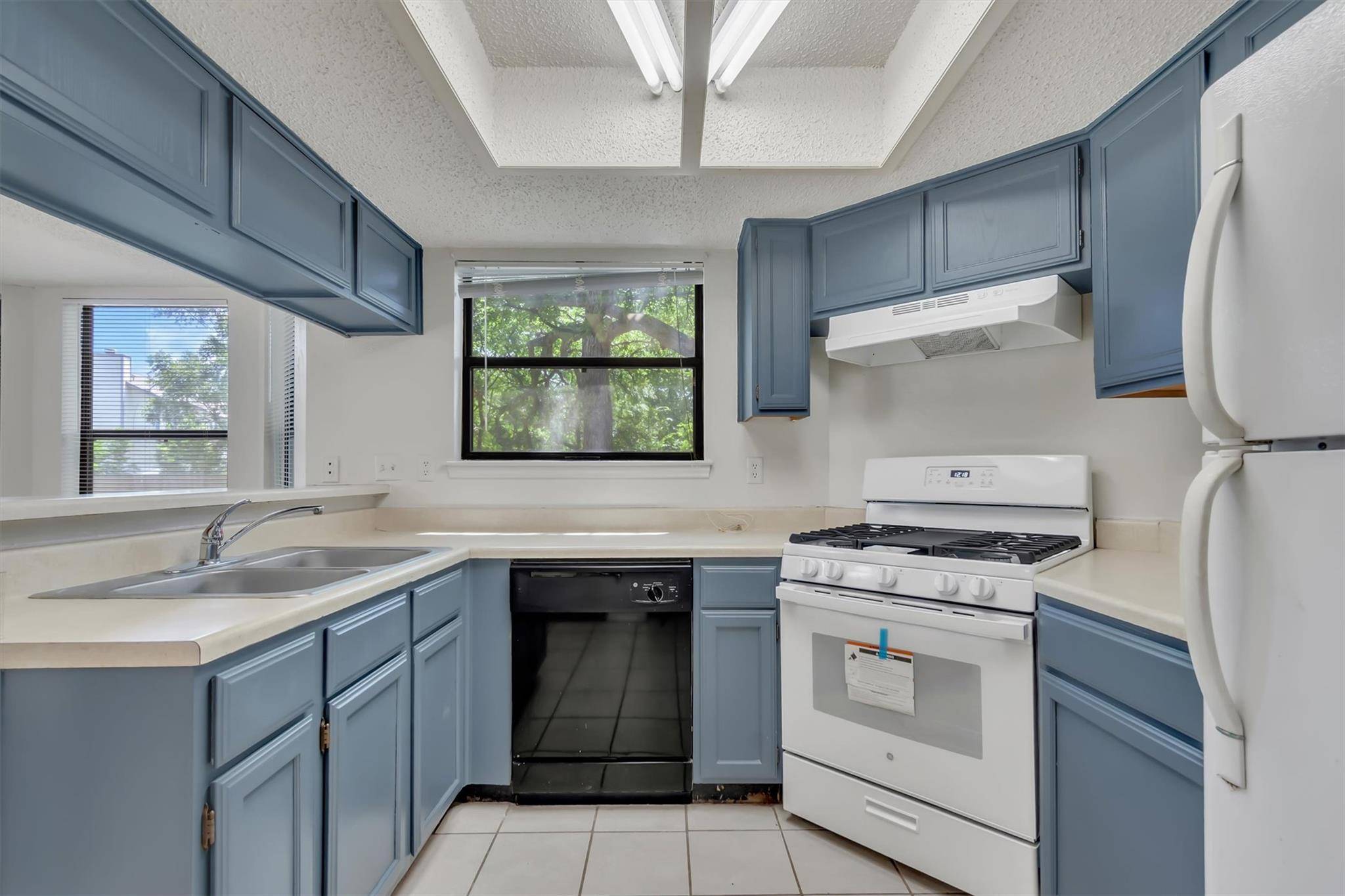 7802 Topawa CV #B, Austin, TX 78729