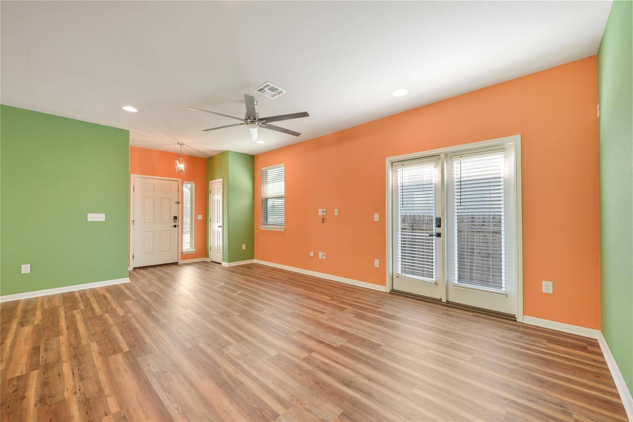 448 Triumph RD, Buda, TX 78610