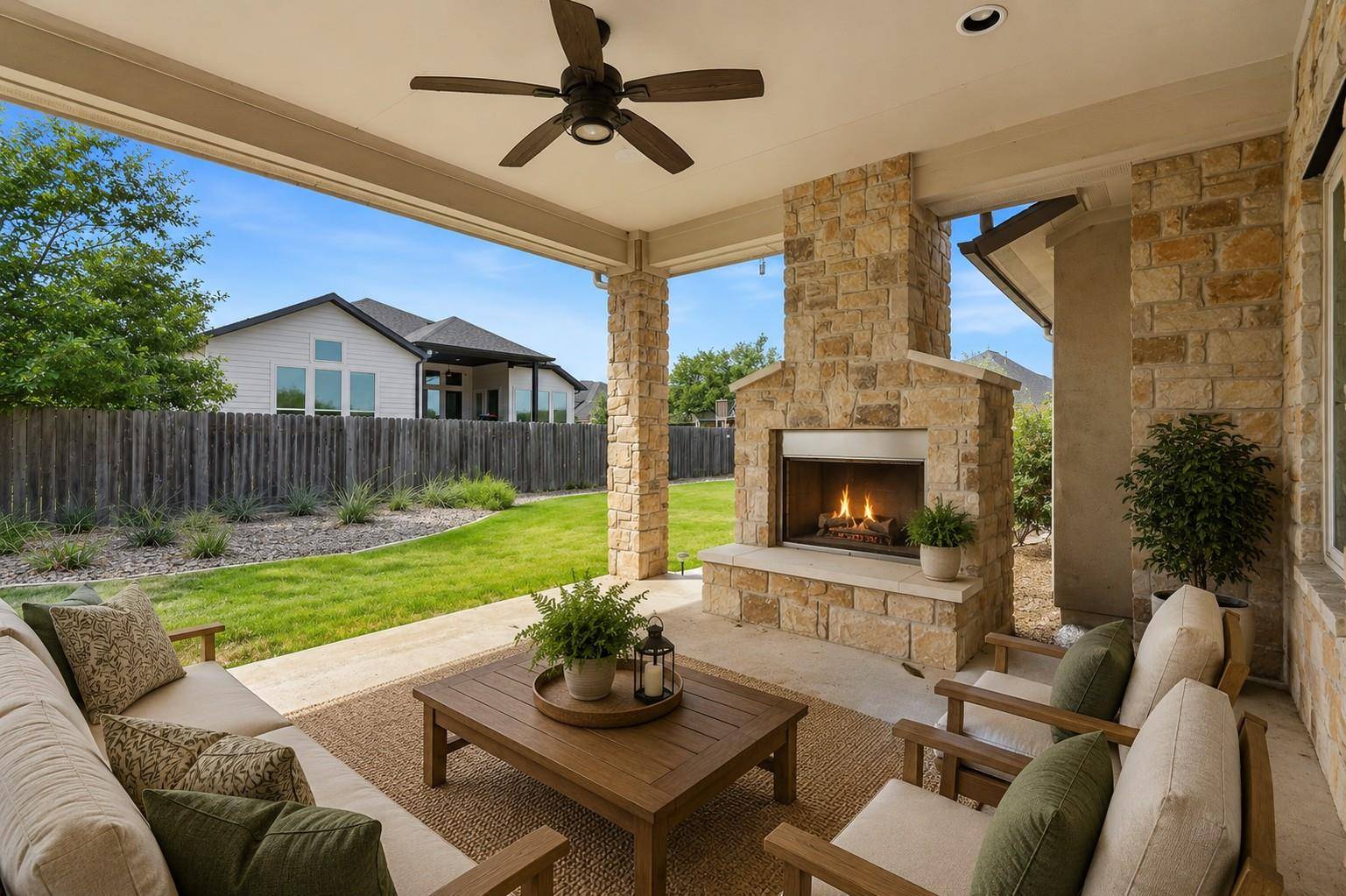 70 Santa Maria ST, Georgetown, TX 78628
