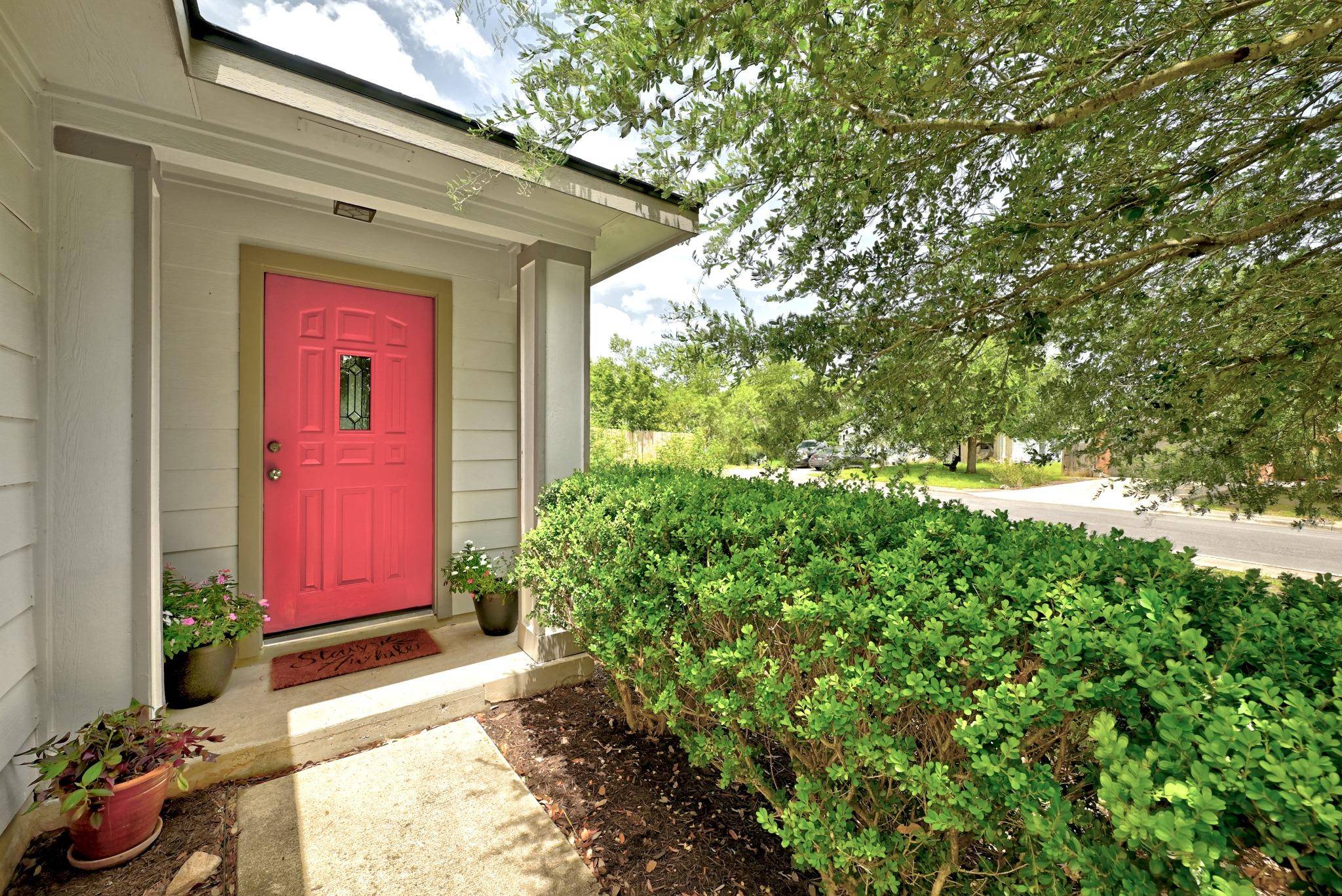 148 Pearl Lake DR, Kyle, TX 78640
