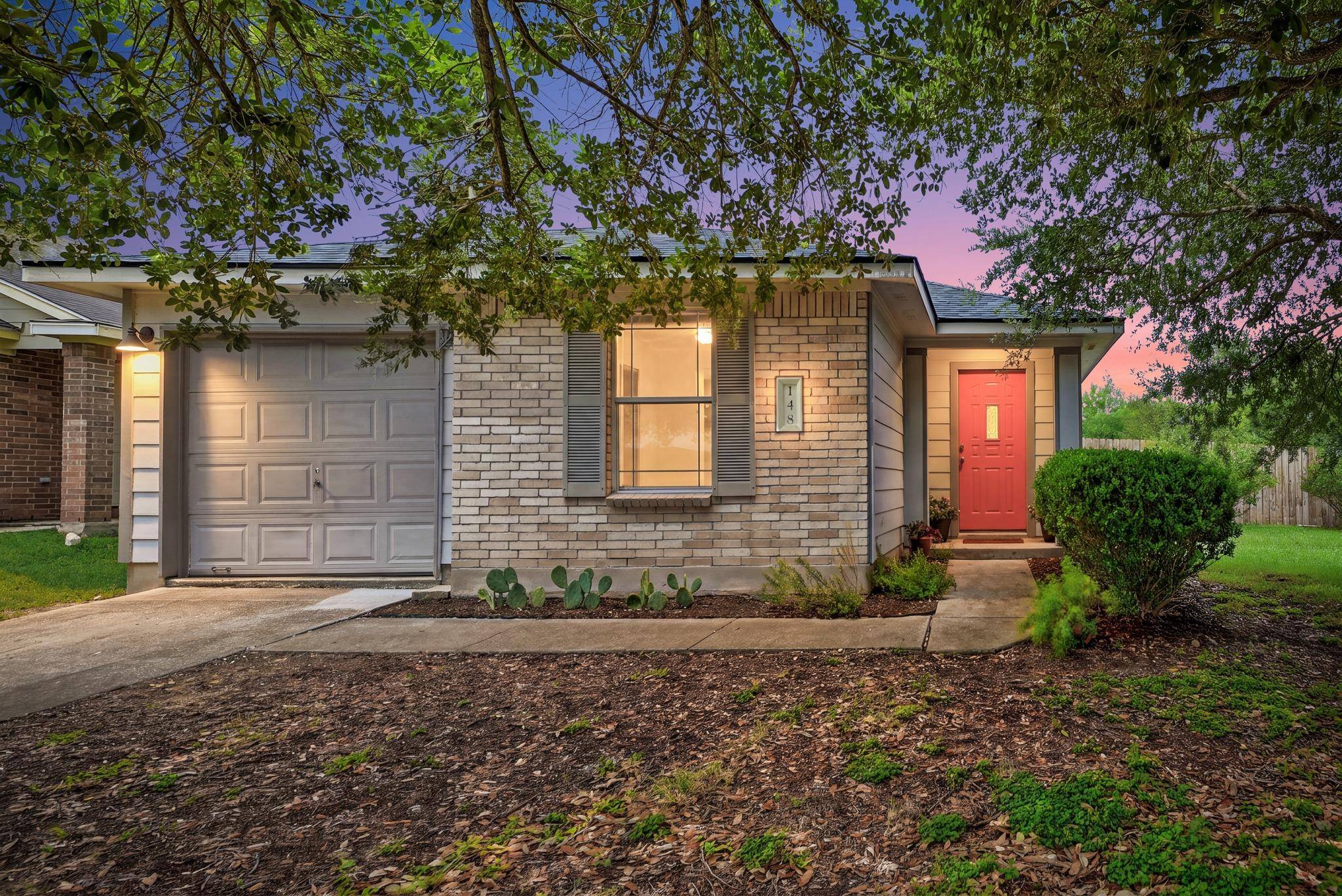 148 Pearl Lake DR, Kyle, TX 78640