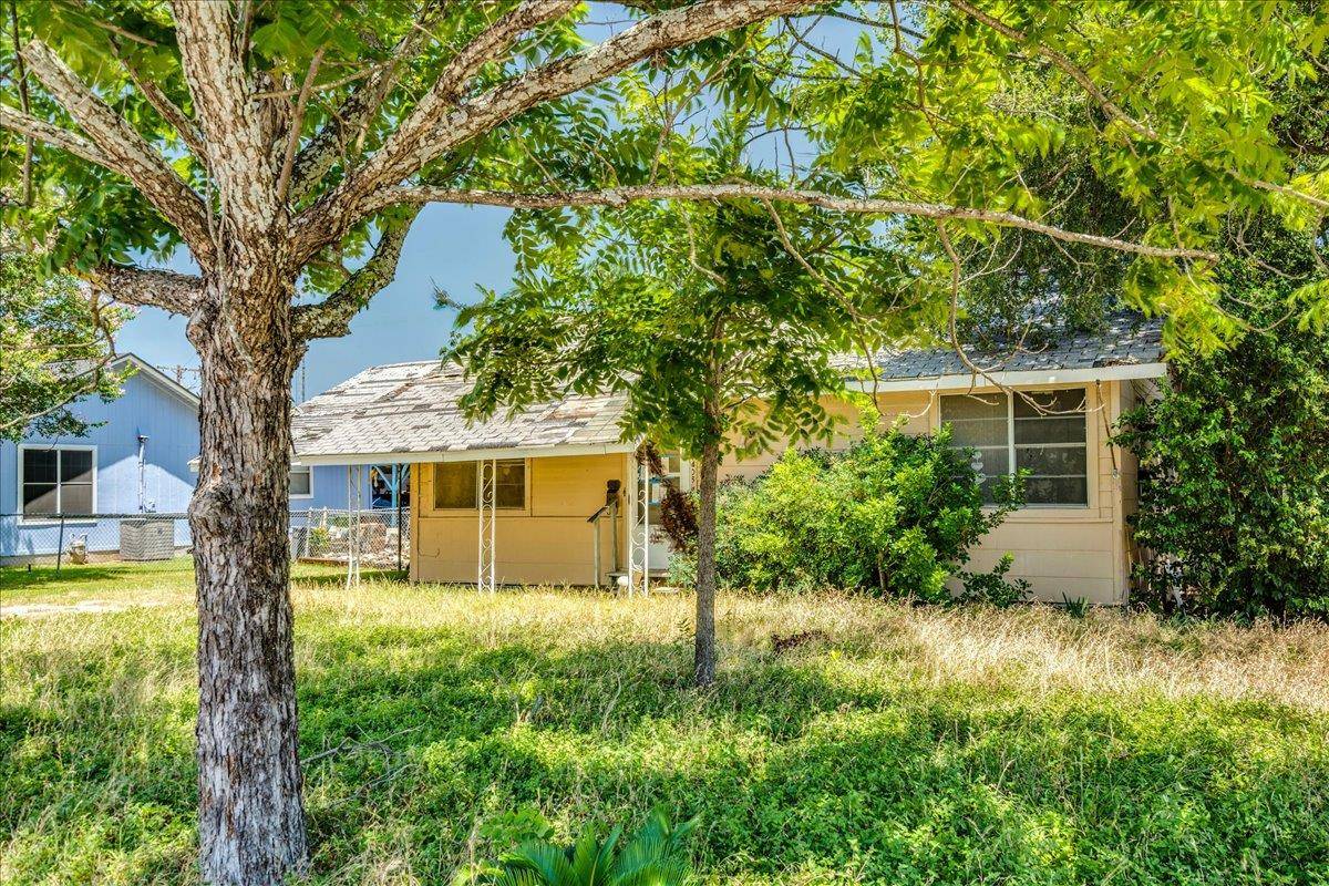 1408 Circle DR, Round Rock, TX 78664