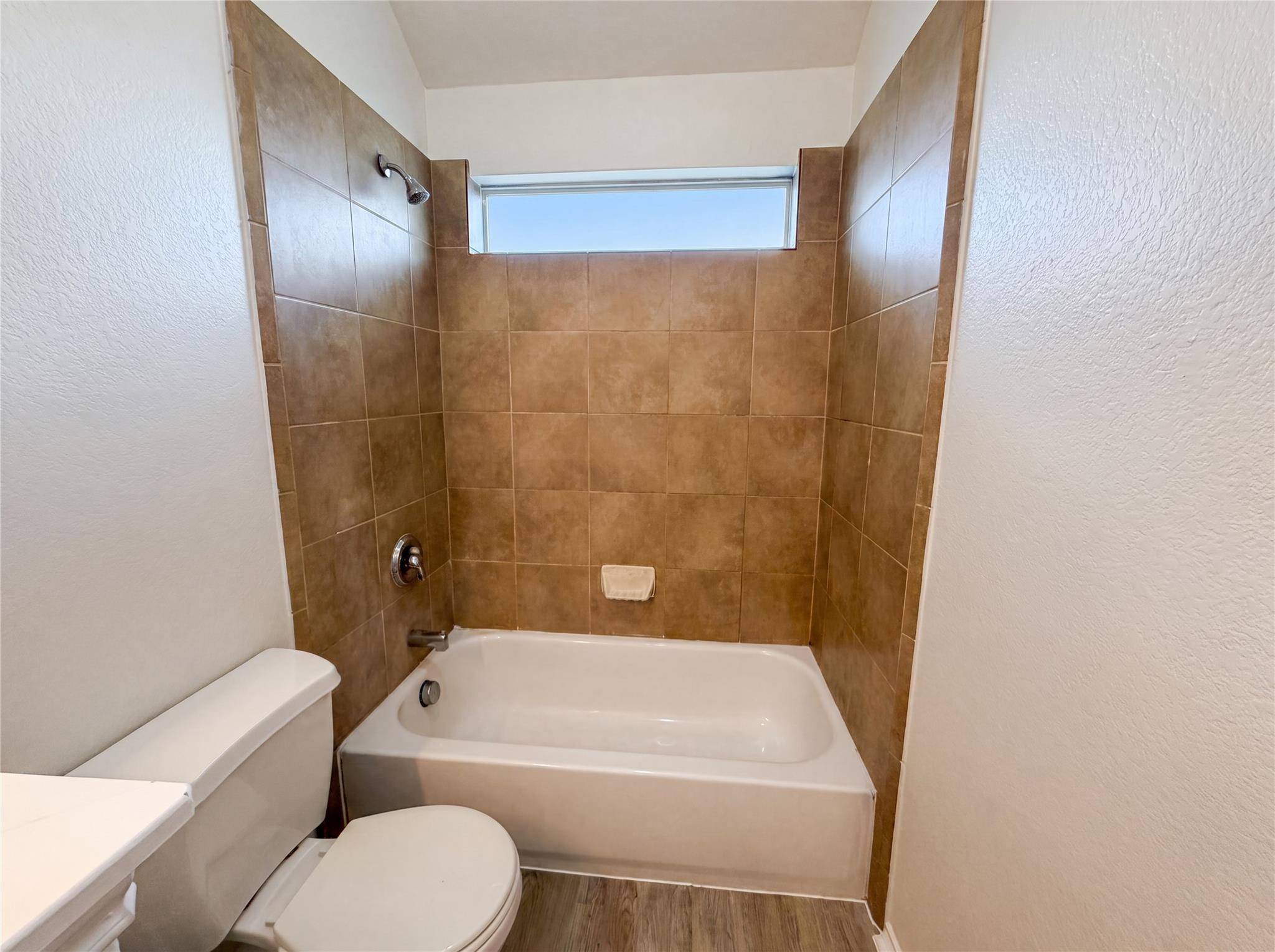 142 Snow Owl HOLW, Buda, TX 78610