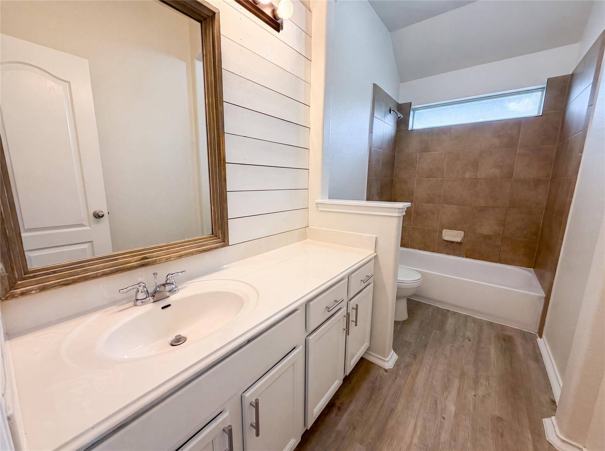 142 Snow Owl HOLW, Buda, TX 78610
