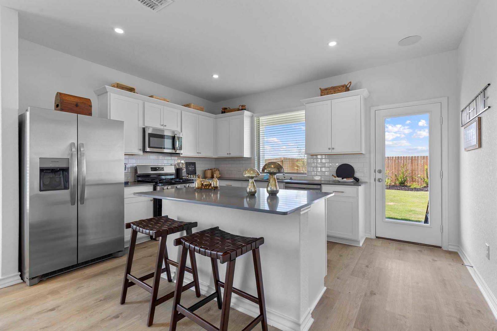 105 Hatari TRL, Jarrell, TX 76537