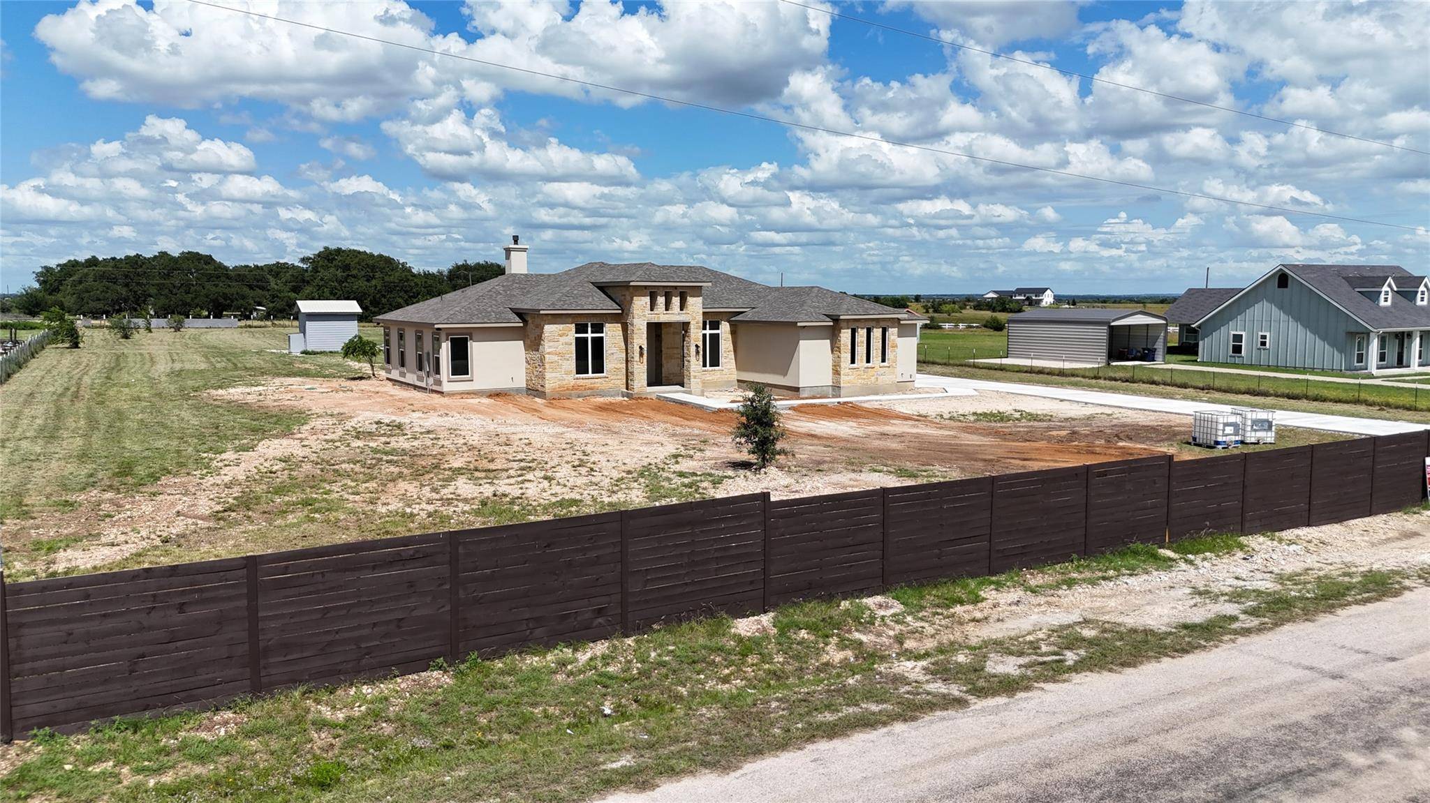 123 Lila LN, Bertram, TX 78605