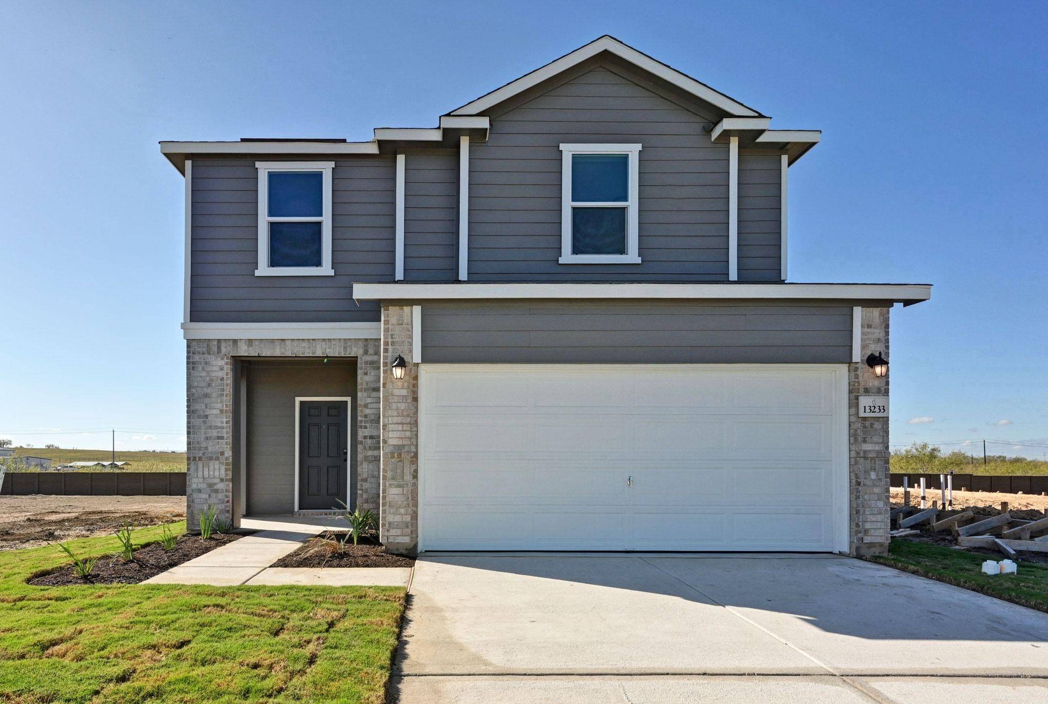 13233 Kincane DR, Del Valle, TX 78617